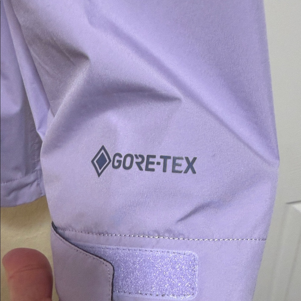 Outdoor Research Gore-Tex Lavender Rain Jacket - Picture 3 of 9
